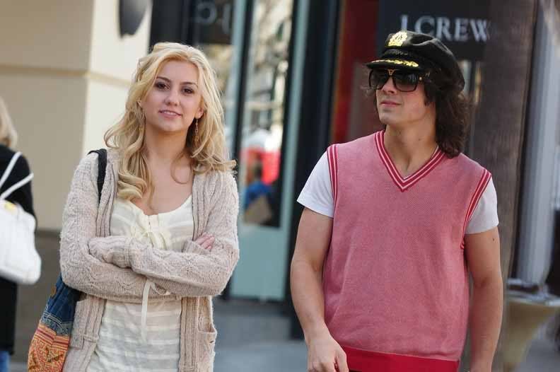 Alyson Michalka and Joe Jonas picture