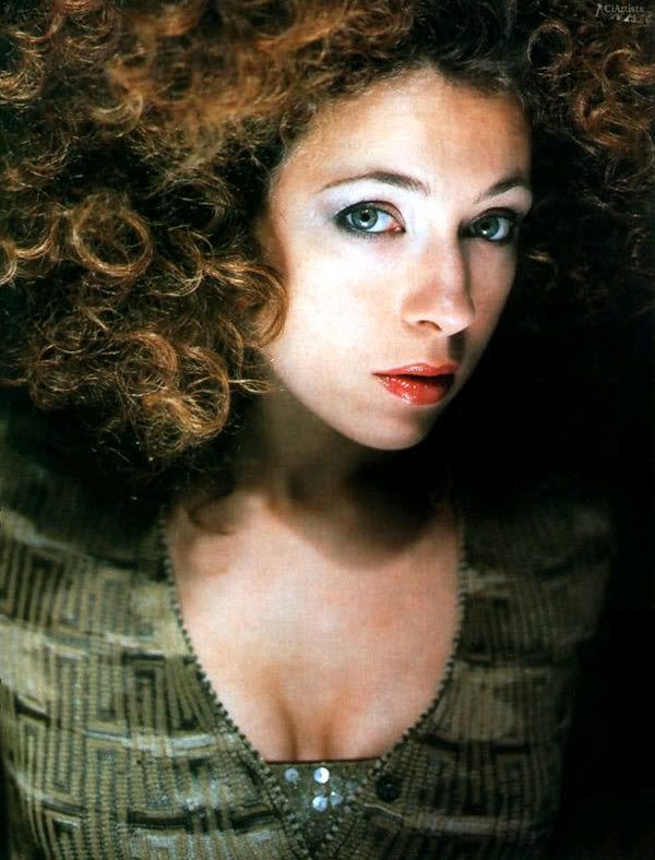 alex-kingston-4.jpg