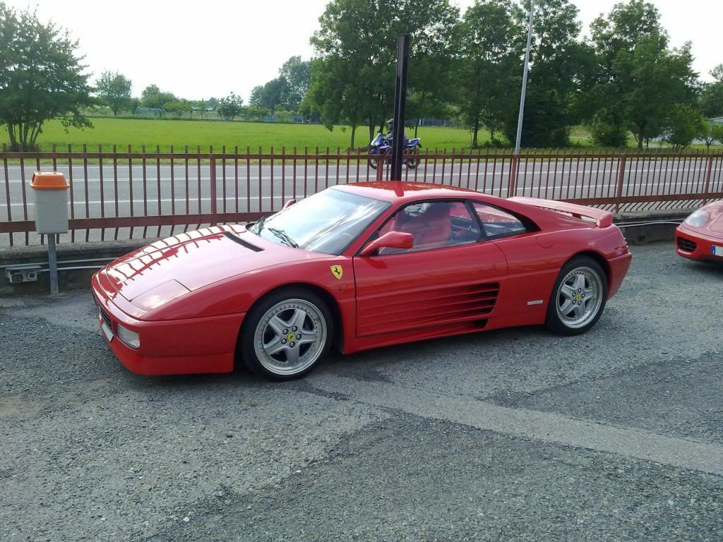 Ferrari_07_zpsf37ca400.jpg