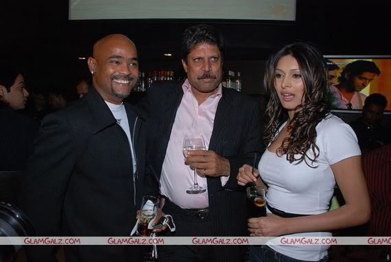 Kambli with his Wife Andrea