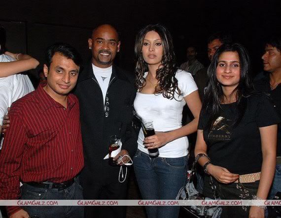 Kambli with his Wife Andrea