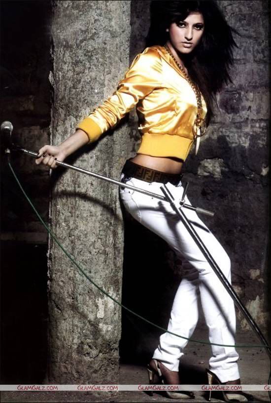 Shruti Hassan Verve Vogue Magazine Scans