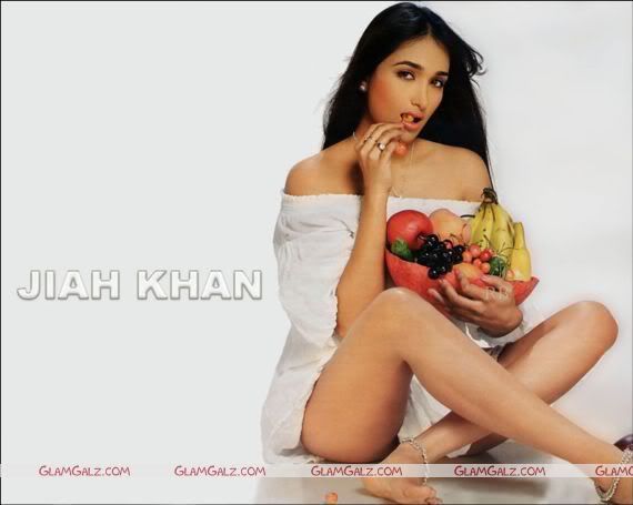 Top 10 $exiest Legs of Bollywood - I