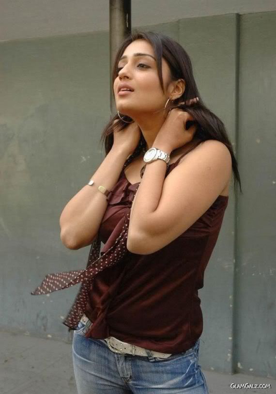 Cute South Indian Actress Nikita