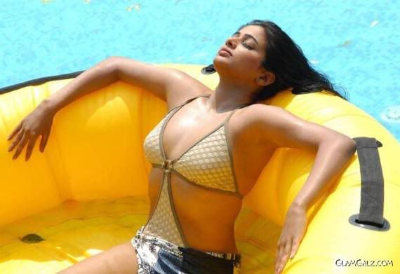 Pretty Tolly Beauty Priyamani Swimsuit Special