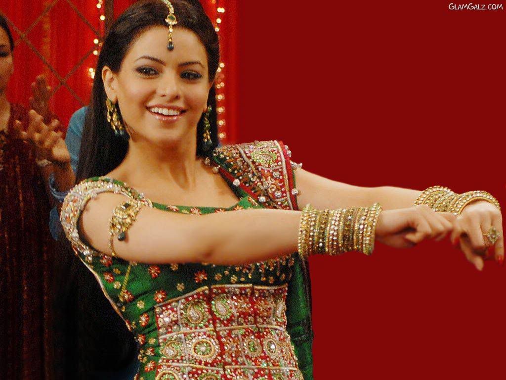 Aamna Sharif - Picture Colection