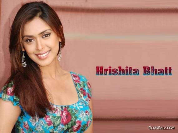 Click to Enlarge - Sizzling Hrishitaa Bhatt Wallpapers