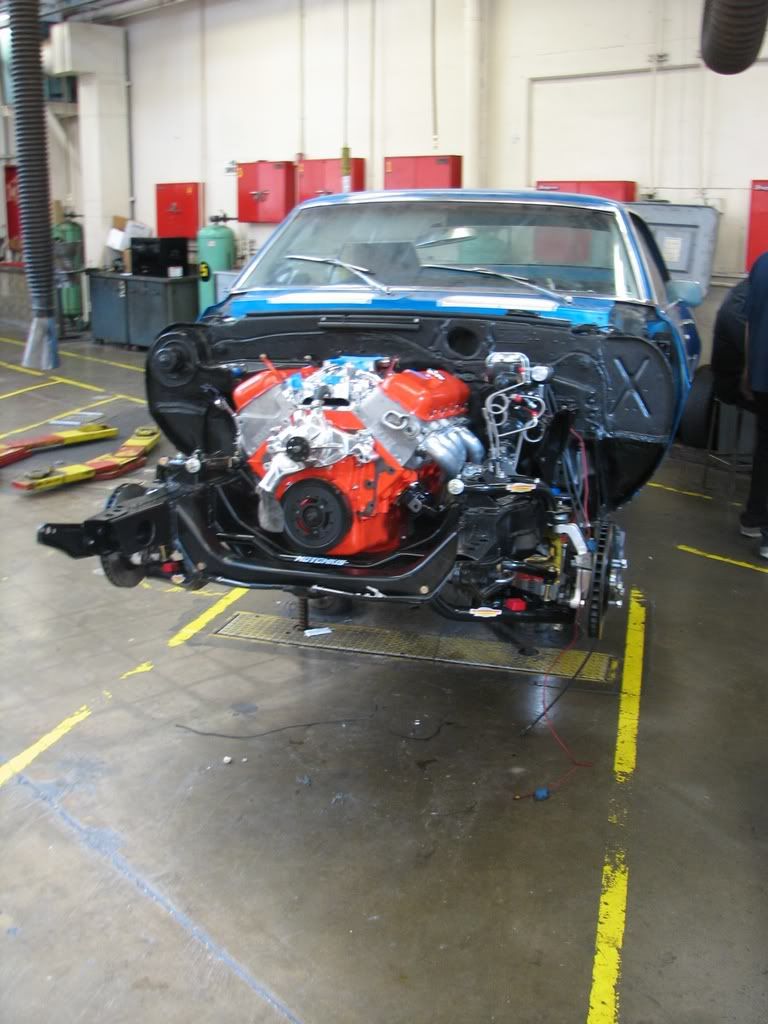 EngineInstall031.jpg Headers go in image by Marroweter