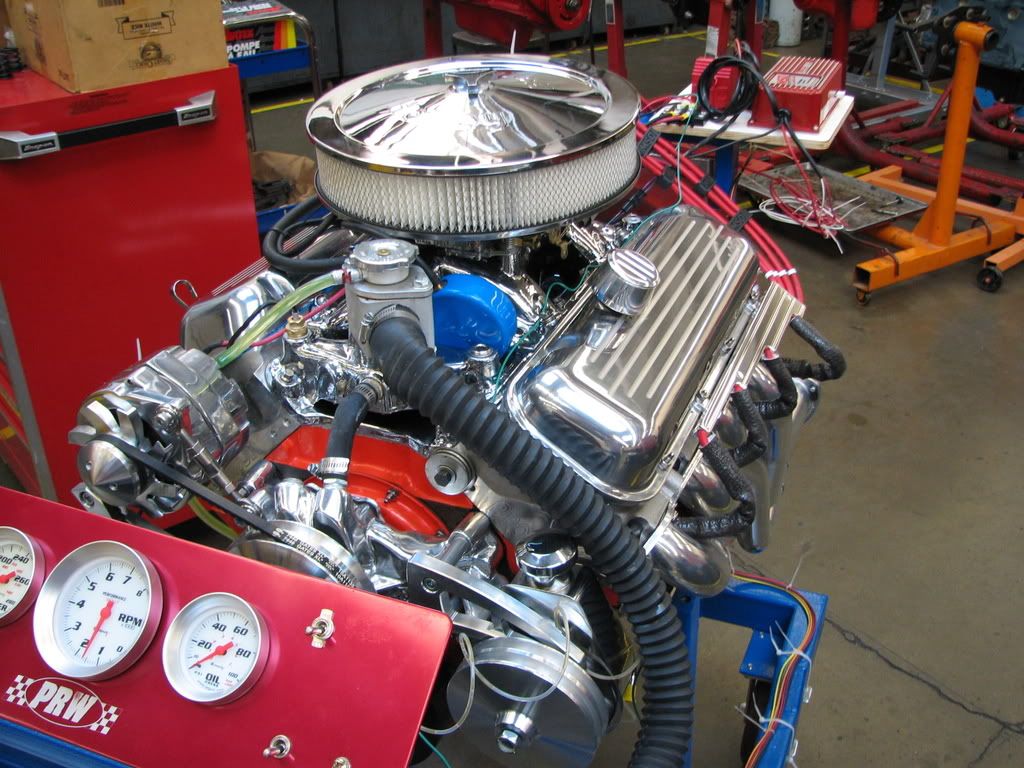 Looking for nice wire loom holder Team Camaro Tech