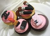 chanel cup cakes.