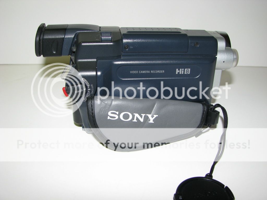 Mint Sony CCD TRV318 Hi8 8mm Camcorder   Transfer Hi8 or 8mm to DVD/PC 