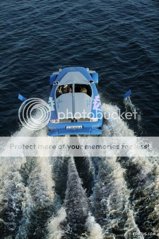 Worlds First Splash Car