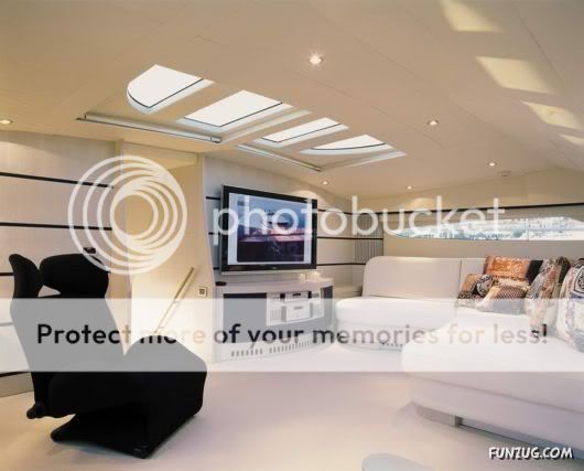 The Super Motor Boat