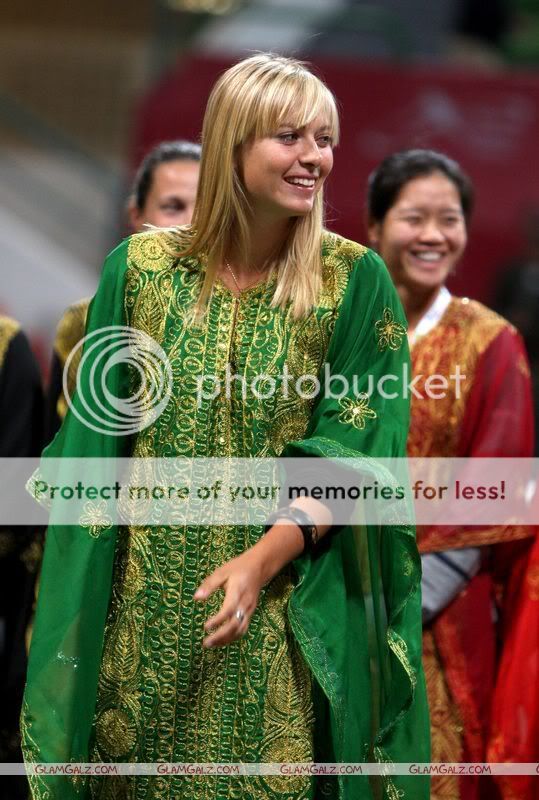 Maria Sharapova in Different Shades