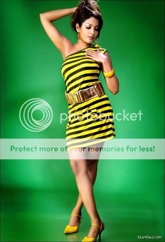 Suma Guha in a Sizzling Photoshoot