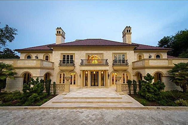 photo inside-big-poppas-georgia-mansion-1-1203611905858469827_zpsace50797.jpg