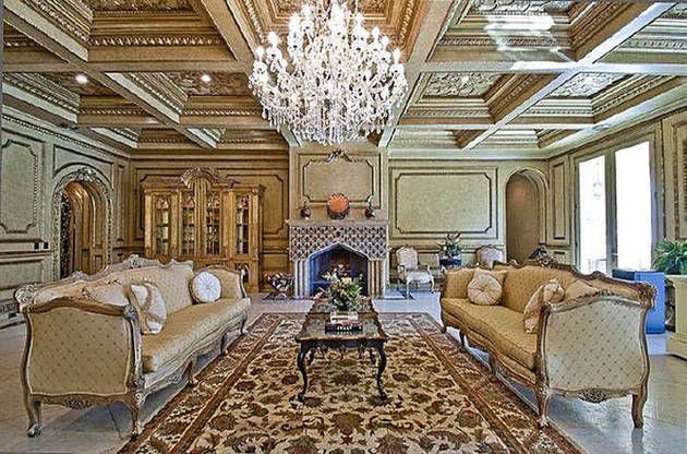 photo inside-big-poppas-georgia-mansion-6-2878342920387595385_zps1262b136.jpg