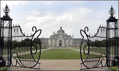 photo mansion0_zpsabb657e0.jpg